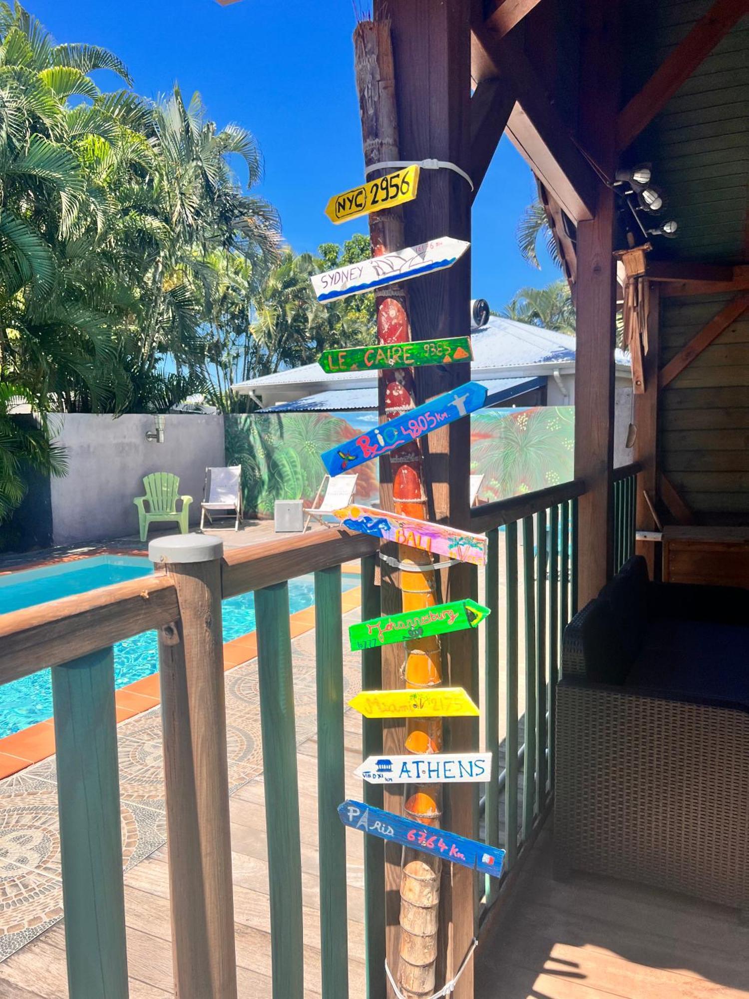 Baz Creole Villa Deshaies Exterior photo
