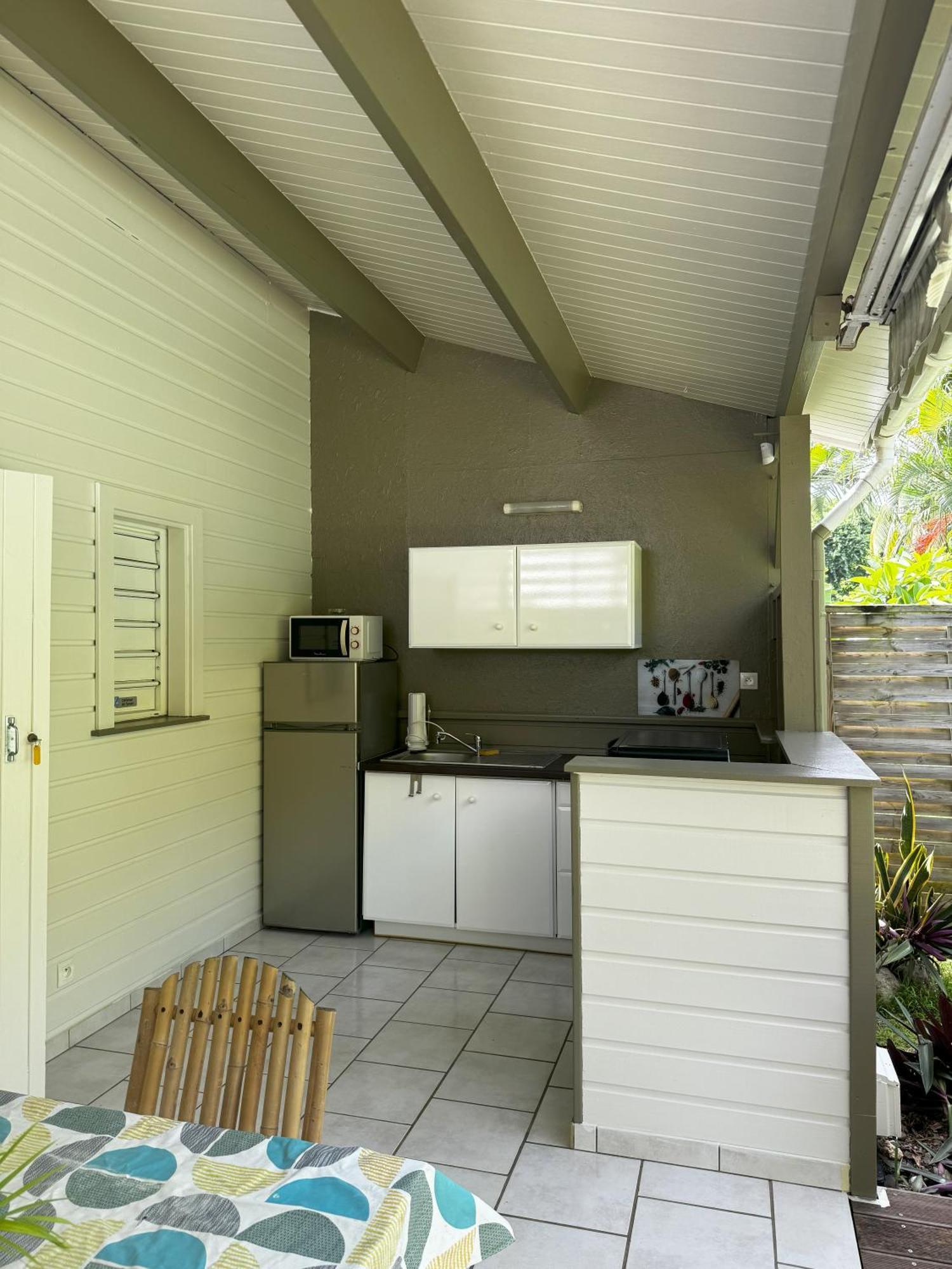 Baz Creole Villa Deshaies Exterior photo